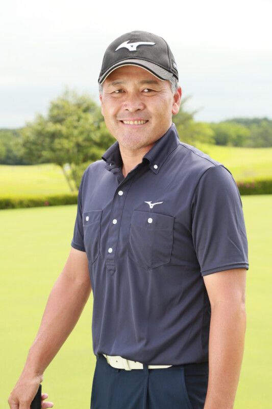 ベテランプロが教えるミスなく寄せる方法！右手の中指と薬指でタッチを出す