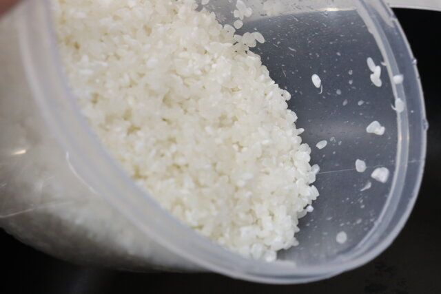 ダイソーのお米が研げるぐるぐる舞米