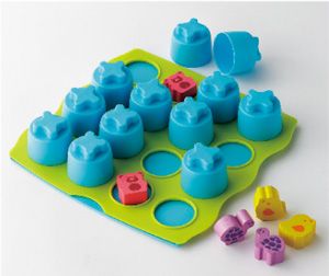 梅雨はおうちであそぼ！ 紙コップの中にモンスターがかくれんぼ「モンスターのメモリーゲーム」の作り方【ボーネルンドのきせつとあそぼ！】の画像7