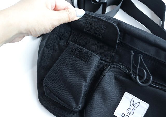 宝島社付録のDODの立体ポケット付き多機能ボディバッグBLACK3
