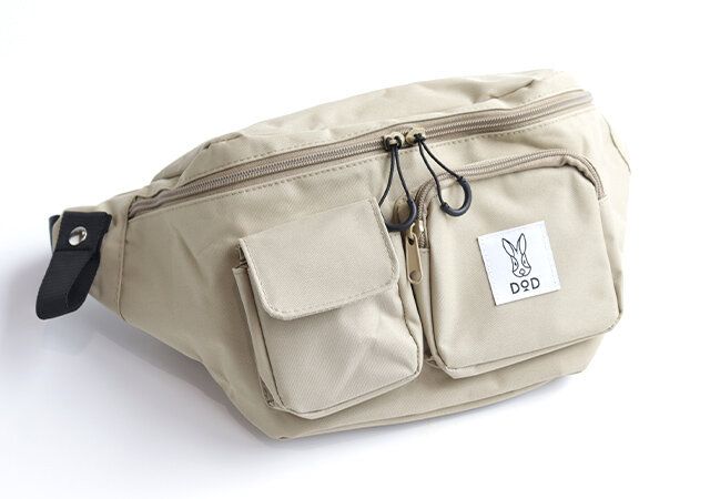 宝島社付録のDODの立体ポケット付き多機能ボディバッグBEIGE2