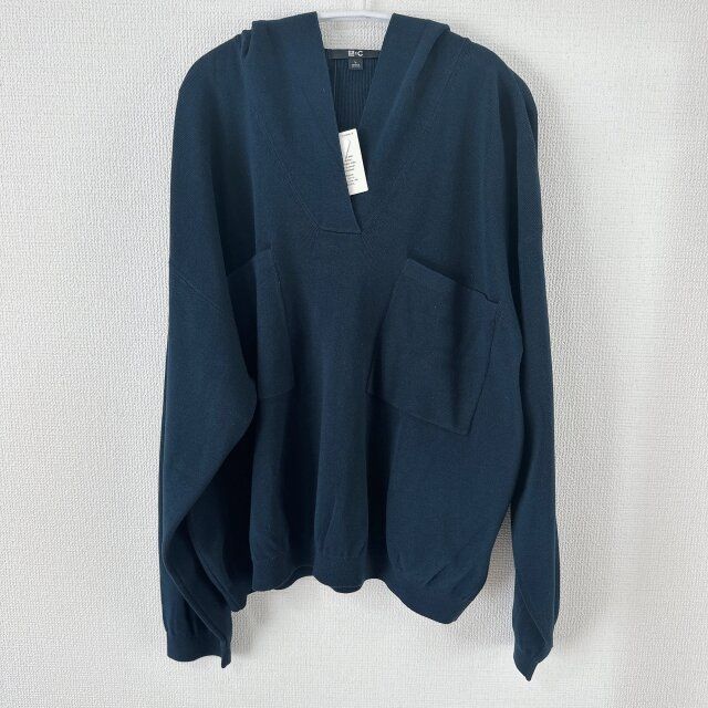 ユニクロ リラックスフーデッドセーター NAVY