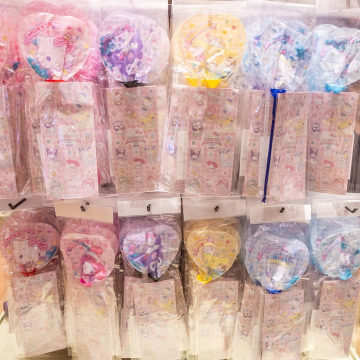 参加アイテム：アイスバルーン（シール付き）