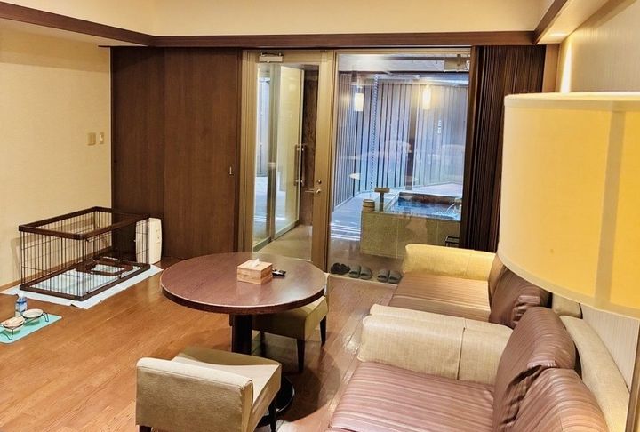 「温泉露天風呂付プレミアルーム ドッグルーム」