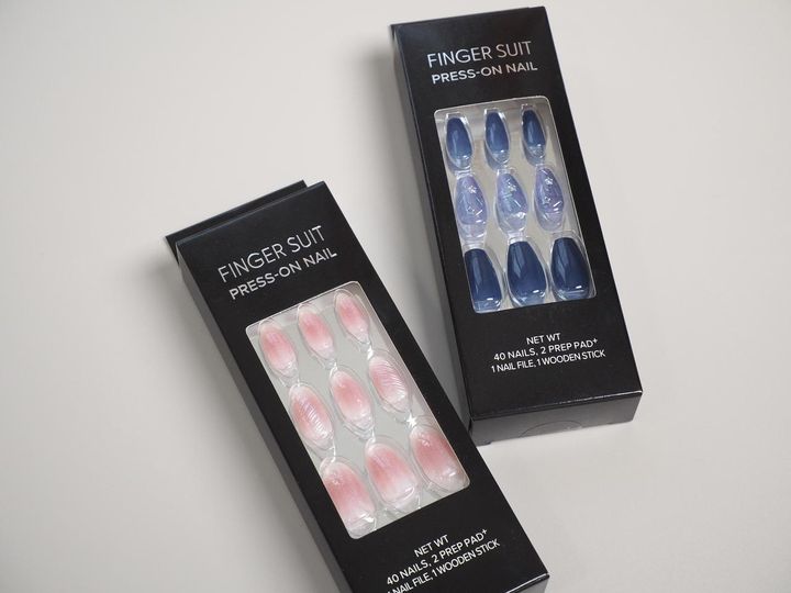 画像: 【FINGER SUIT】「PRESS-ON NAIL」左から〈PURE BLUSH〉、〈EMBER〉各¥1,958（税込）