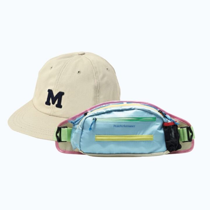 アウトドア小物。マーモットと「COOPERSTOWN BALL CAP」とのコラボキャップと、ピークパフォーマンスのポップなウエストポーチ