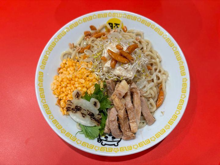 【期間限定メニュー】冷やし中華（柿の種トッピング）