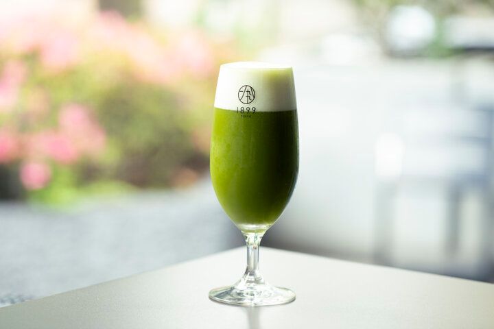 テラス席で味わう、抹茶づくしのアフタヌーンティー「レストラン1899お茶の水」