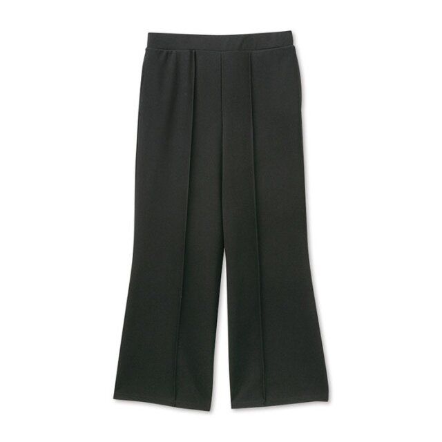 しまむらのフレアパンツ