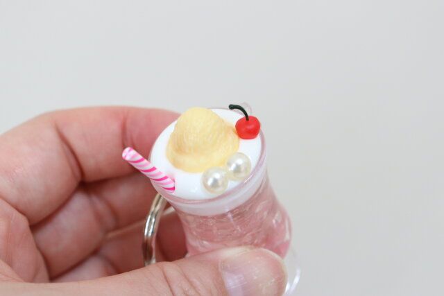 キーホルダー（アイスフロート、C） デザイン