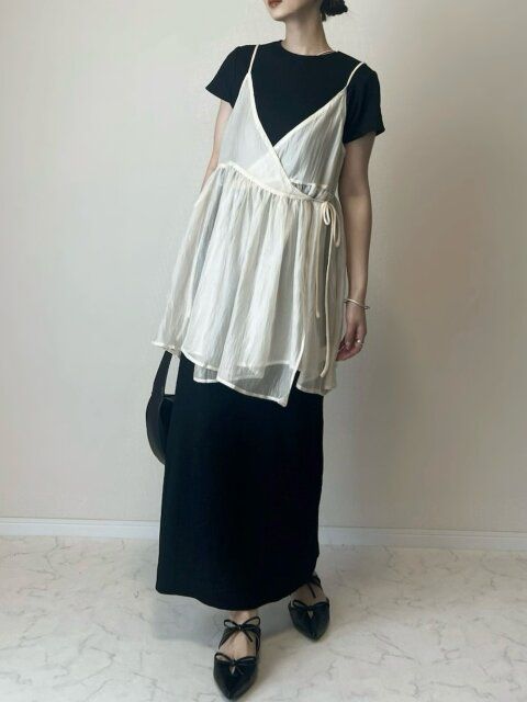 黒ワンピースコーデ4