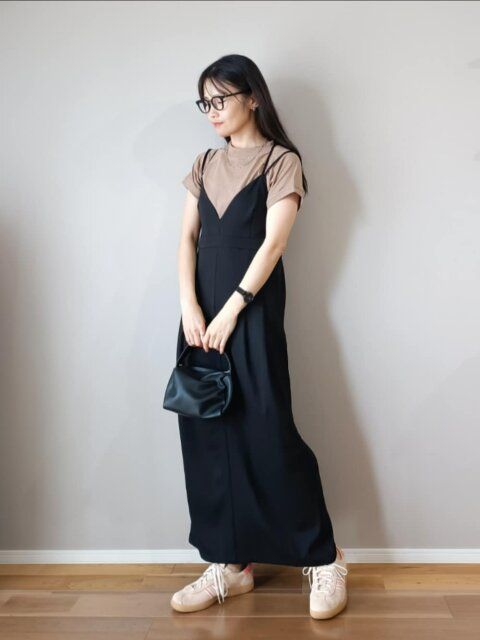 黒ワンピースコーデ2