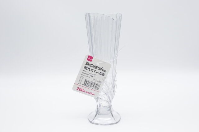 ダイソーのフラワーベース（Aタイプ）のパッケージ