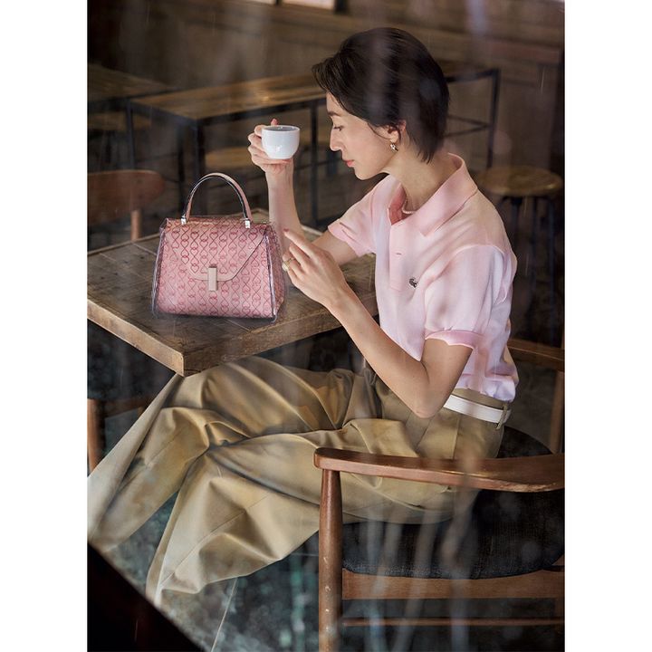 ヴァレクストラのレインカバーがあれば雨の日でも愛用バッグを使いやすい