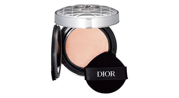 ディオール ディオールスキン フォーエヴァー イドラ グロウ クッション