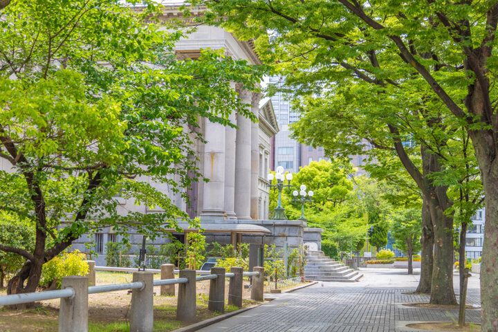 築100年以上の長屋で川を眺めながらのカフェタイムを。北浜の「EMBANKMENT Coffee」
