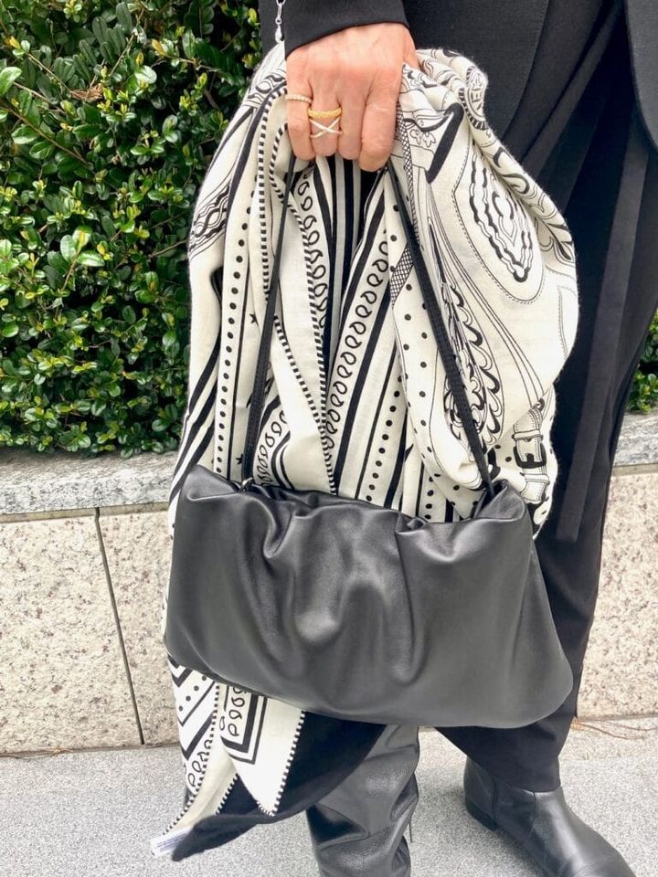 「ザ・ロウ」のバッグ