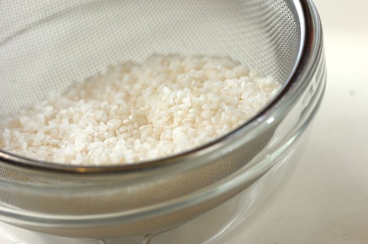 鶏とグリンピースの混ぜご飯の下準備1