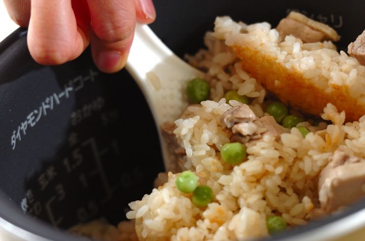 鶏とグリンピースの混ぜご飯の作り方3