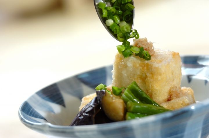 カリふわじゅわ！ 基本の揚げ出し豆腐の作り方3