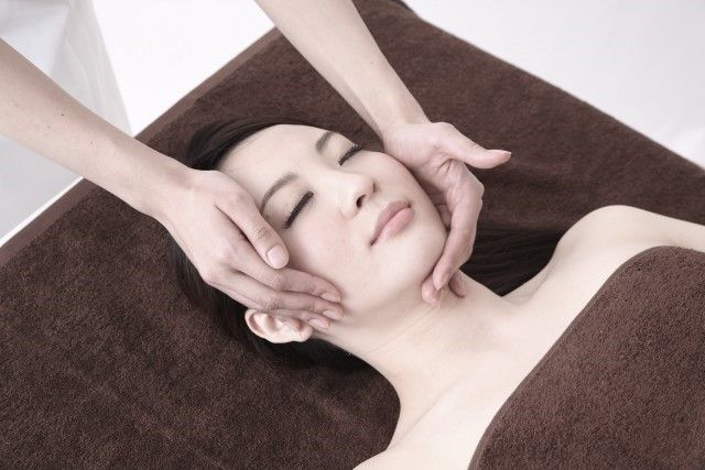 周りから好印象で爆モテ♡ 姿勢が綺麗な人がモテる理由5つ