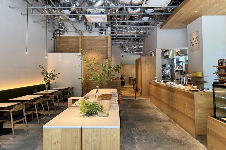 日本橋兜町にオープン♪鎌倉発の人気レストランの新業態でほっとひと息つけるコーヒー時間を。「GARDEN HOUSE COFFEE」