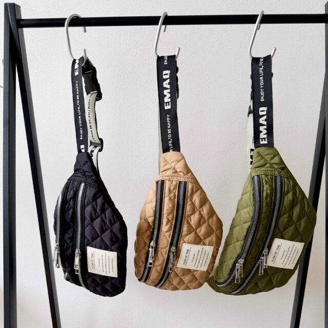 しまむらのキルティングショルダーバッグ