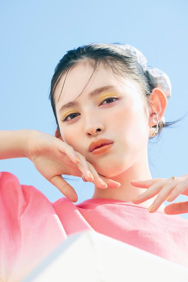 【超ときめき♡宣伝部・菅田愛貴】スニーカーstyleにマッチ！ 春のトレンドLip①【もぎたて★ジューシーオレンジ】