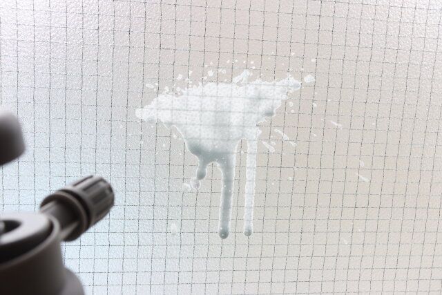 ダイソー お掃除用大容量スプレー（2L、泡タイプ） 使用例