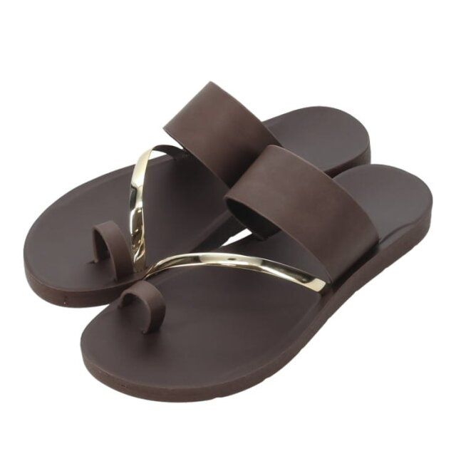 しまむらのフラットサンダル