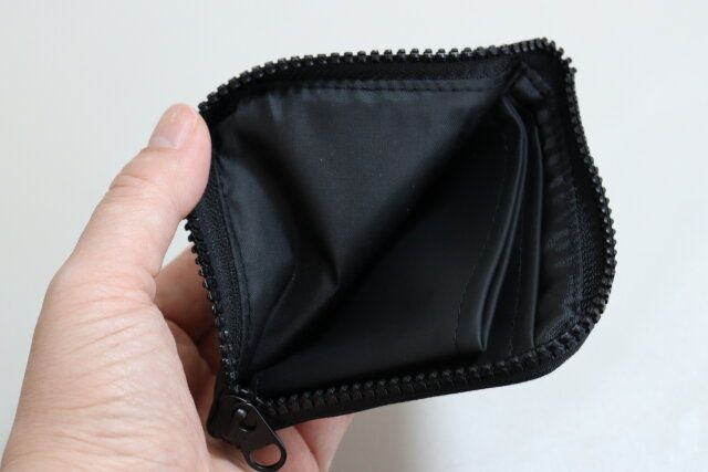 L型財布 デザイン