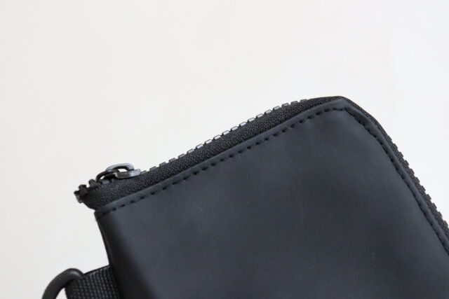 L型財布 ファスナー