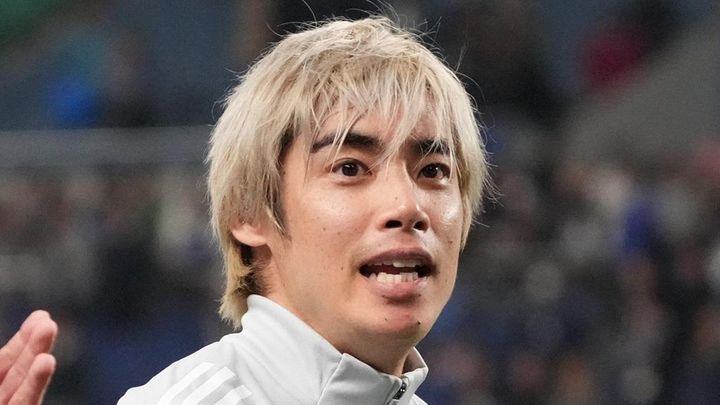 32歳日本代表スター、休暇で日本に帰国も…後輩に絡まれる「おい、飯連れてけよそろそろ」