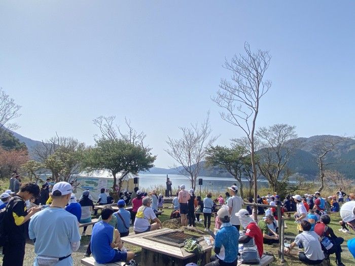 箱根ランフェス_「芦ノ湖キャンプ村」の様子