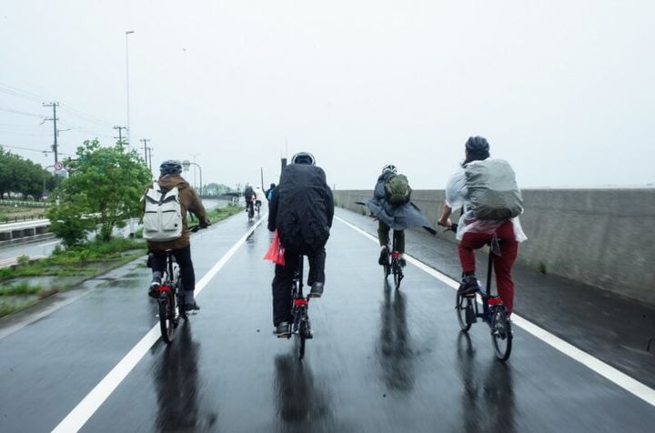 大阪湾の万博会場までブロンプトンの自転車でサイクリング
