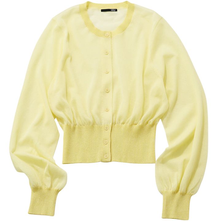 スタイリングのシアー素材のイエローカーディガン