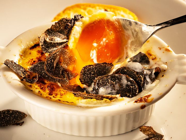 大手町『BRIANZA TOKYO』の「トリュフのオーブン焼き」