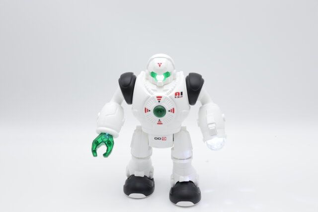 ダイソー 電動ロボット デザイン