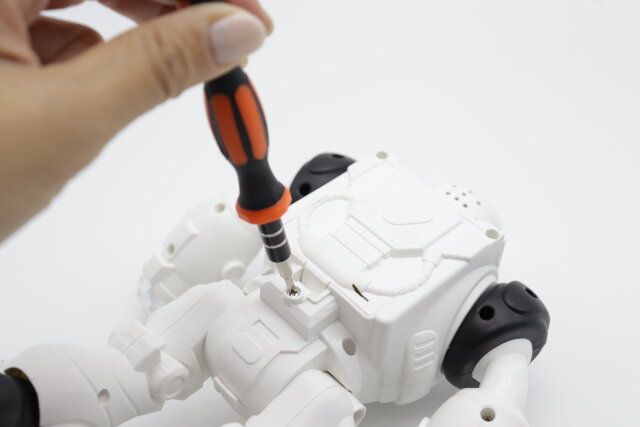 ダイソー 電動ロボット 電池ボックス ドライバー