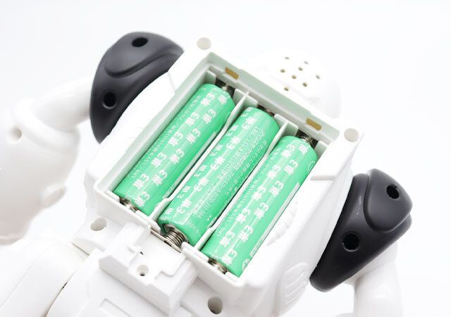 ダイソー 電動ロボット 電池ボックス