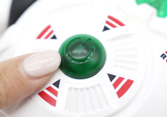 ダイソー 電動ロボット ボタン