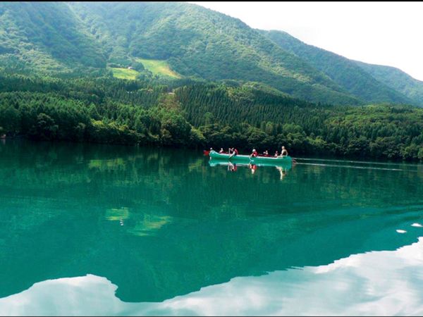 【女子ソロキャンプの強風対策】上級者が必ずやってる注意点を徹底解説！