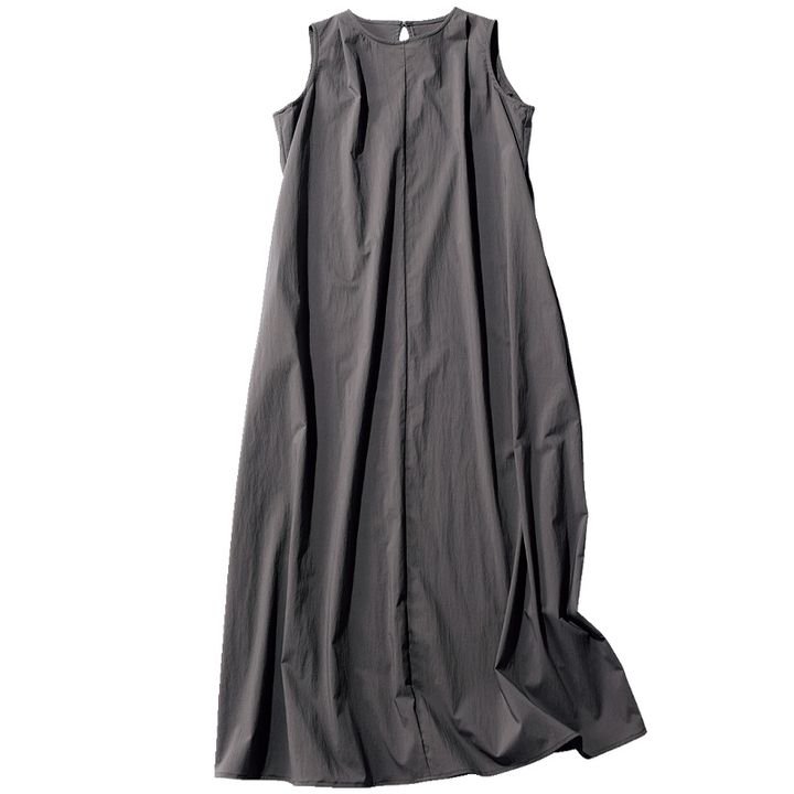 スリードッツの水陸両用ワンピース