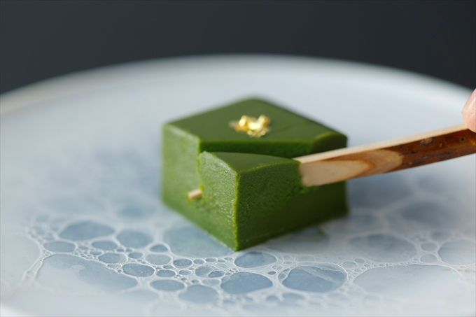 料亭仕立ての「抹茶テリーヌ」
