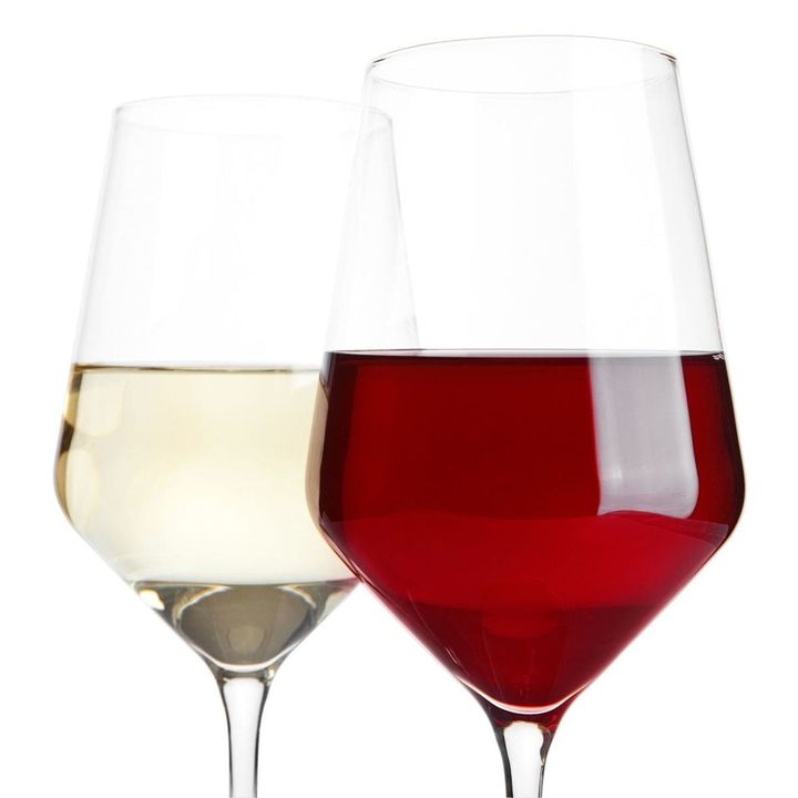 白ワインと赤ワインのグラス