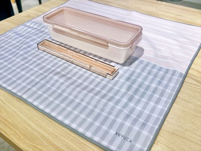 42×42cmサイズ ランチョンマット