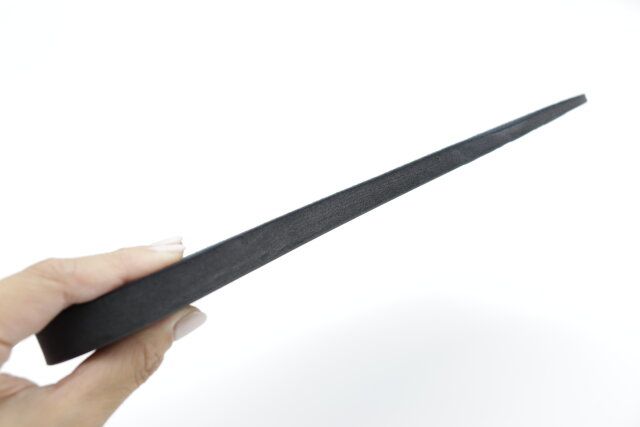 ダイソーのヒールアップインソールはかかとの高さ1.3cm