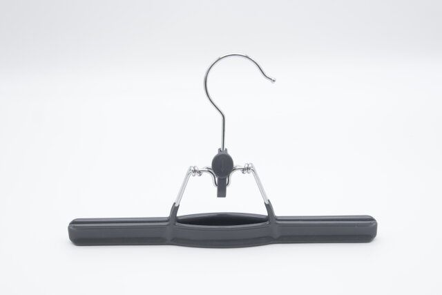 ダイソー スベリ止めハンガー（スラックス・スカート用）