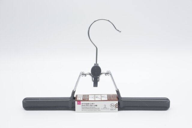 ダイソー スベリ止めハンガー（スラックス・スカート用） パッケージ