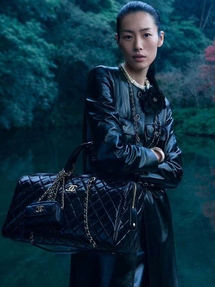 1200-1600-chanel_2024-25-metiers-dart-collection-campaign-1-HD.gif